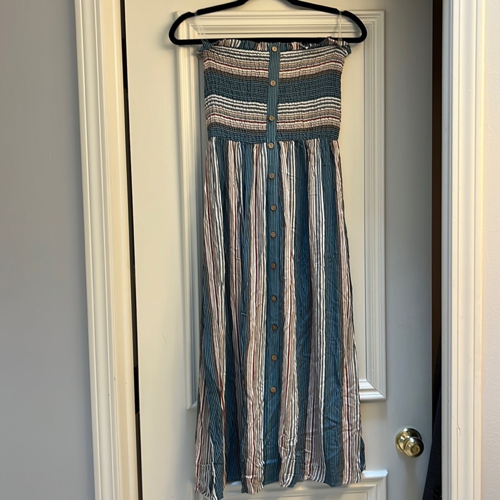 Smocked strapless midi dress